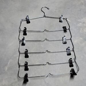 5 Shirt Hangers